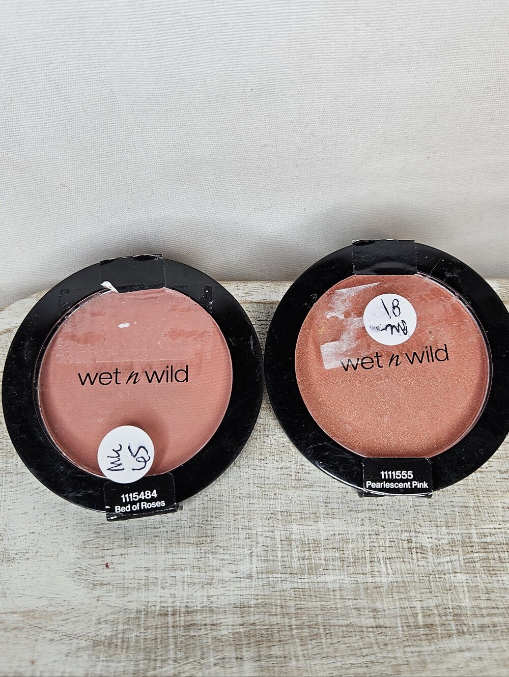 NWT Wet n Wild Color Icon Blush Bundle Bed of Roses & Pearlescent Pink 2 Pack
